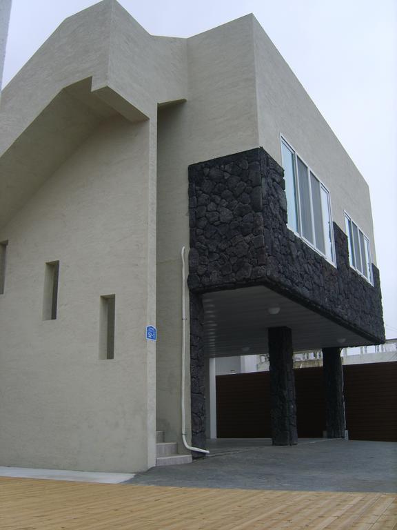 Hotel Be Road House Jeju Esterno foto